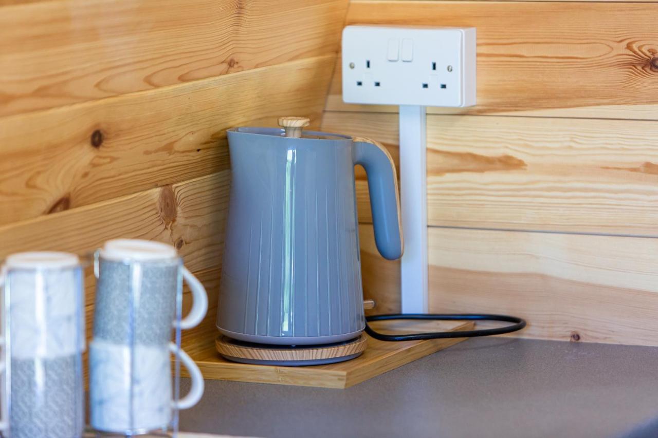 Hotel The Woolpack Glamping à Maidstone Extérieur photo