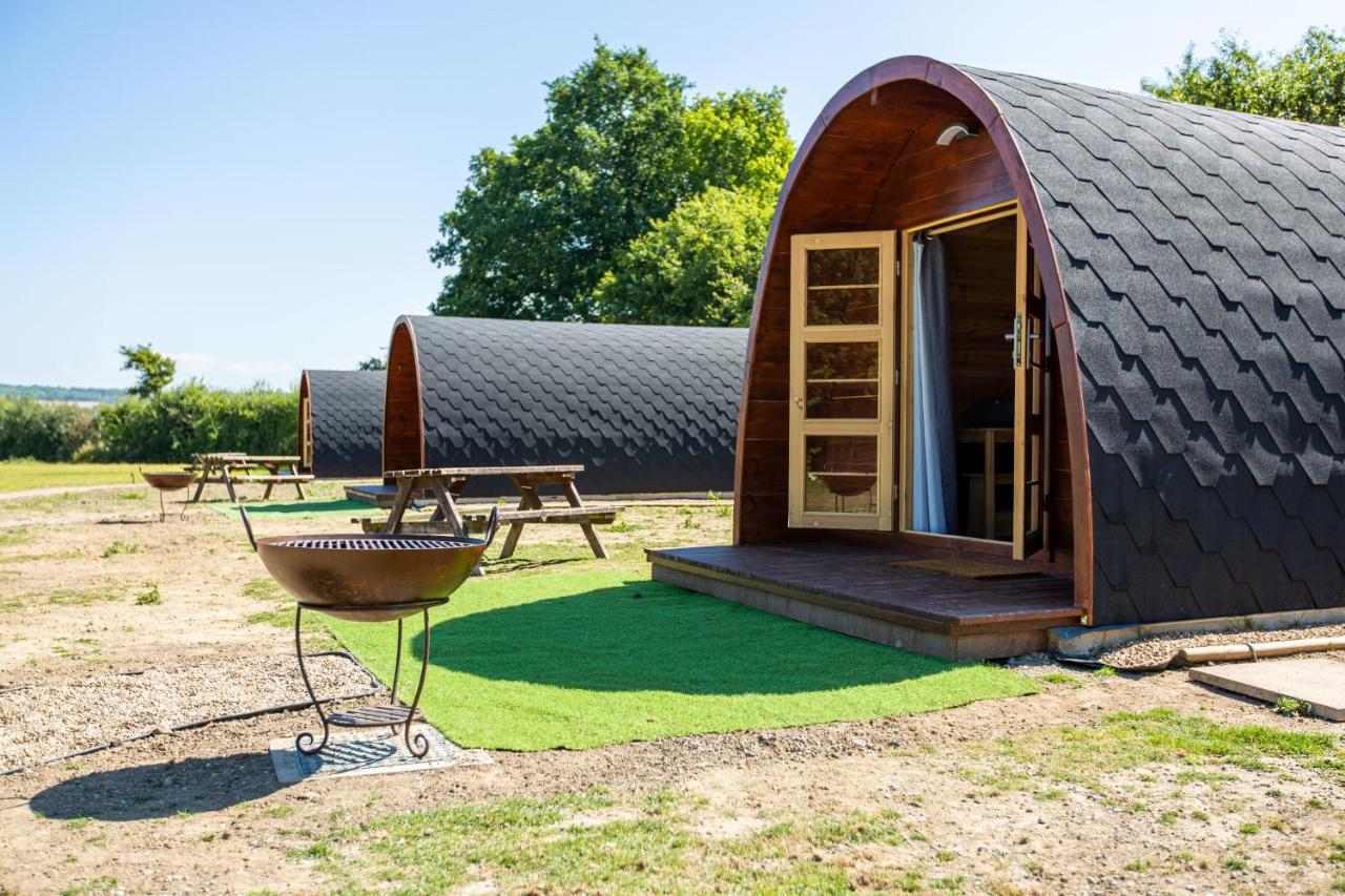 Hotel The Woolpack Glamping à Maidstone Extérieur photo