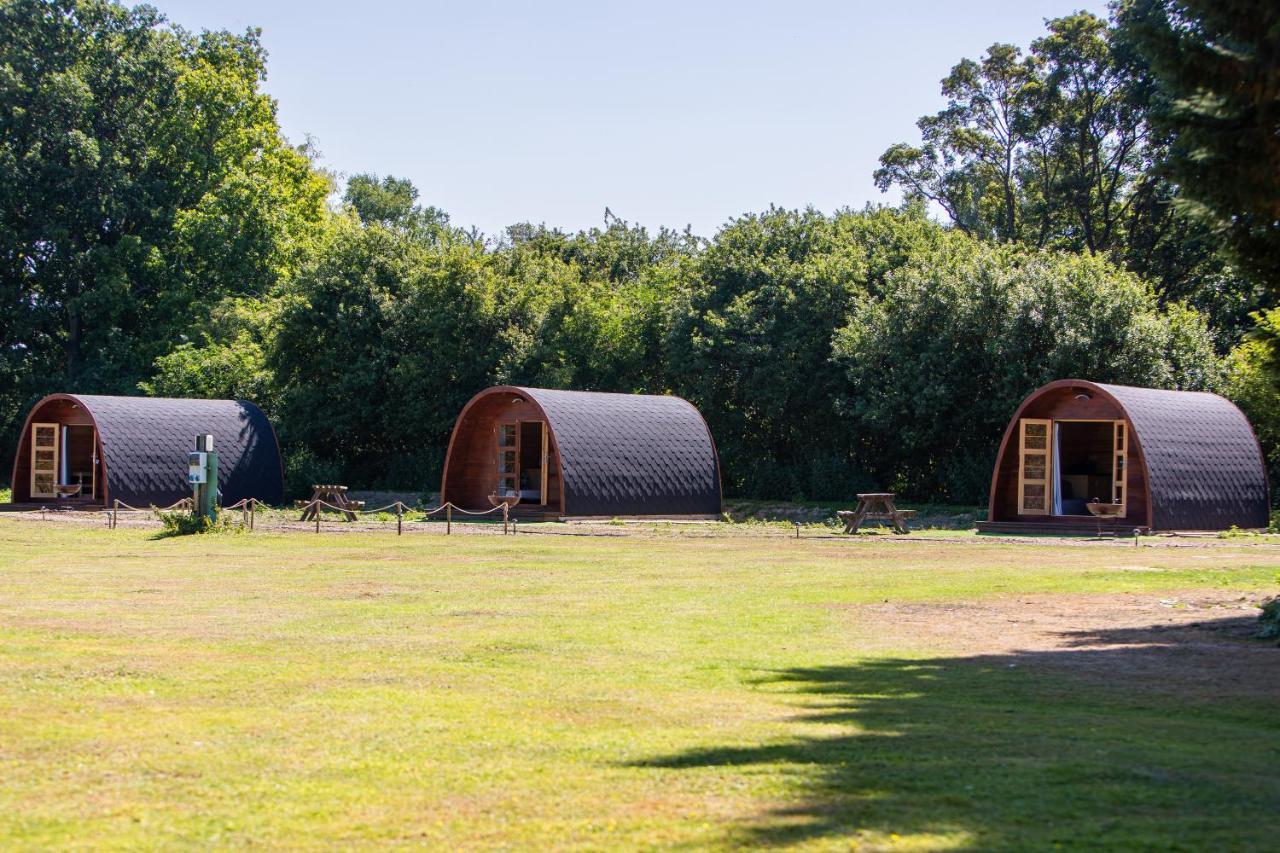 Hotel The Woolpack Glamping à Maidstone Extérieur photo